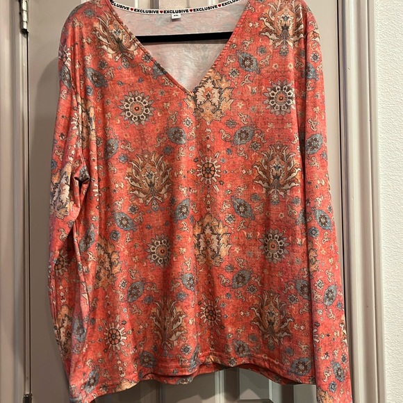 You without tag extra extra large shirt - Picture 1 of 4